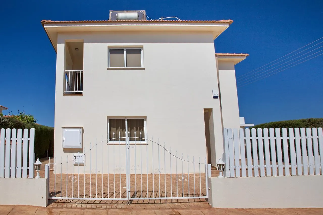 Velomar Villa Paralimni